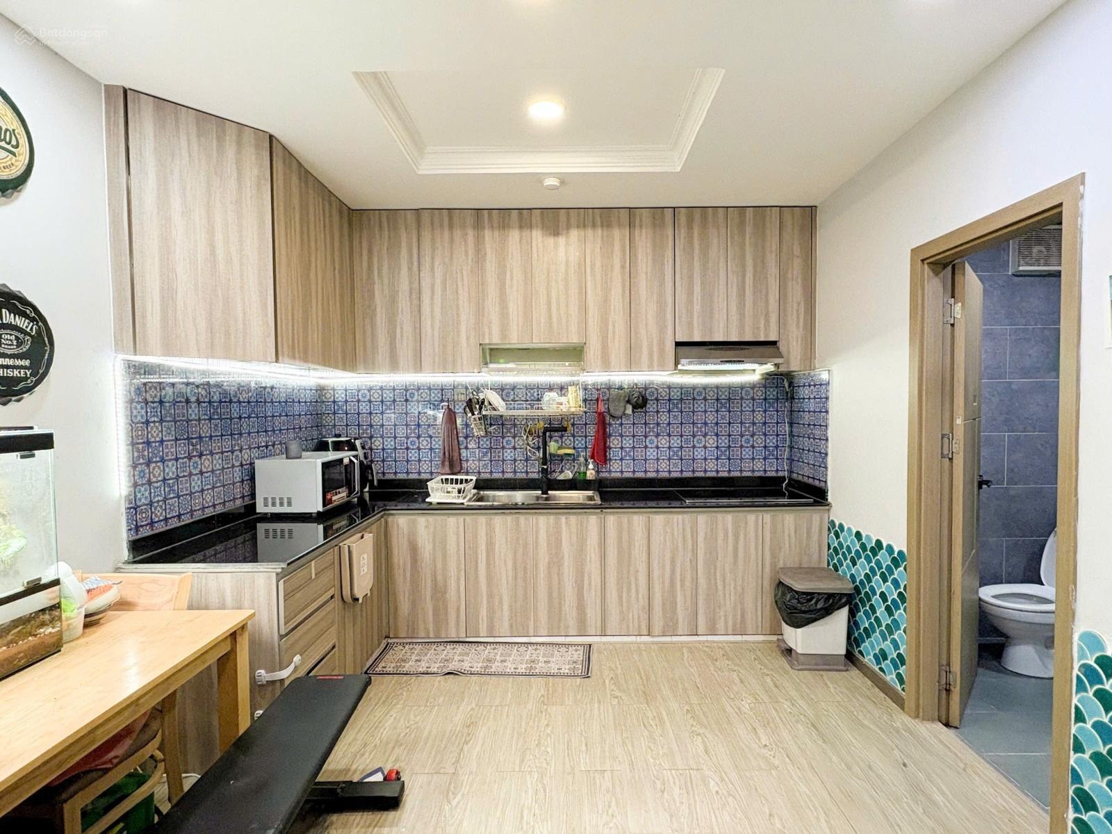 Bán chung cư Thế Kỷ 21, số 86 Tân Cảng, DT 76m2 2PN 1WC tầng cao