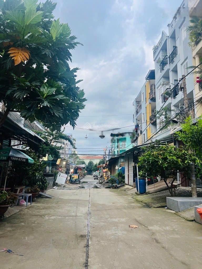 HXT Phố Trần Đại Nghĩa 3 tầng BTCT. 5m*14m. 3pn 4wc. Sân thượng. SHR. Chỉ 7,8 tỷ TL