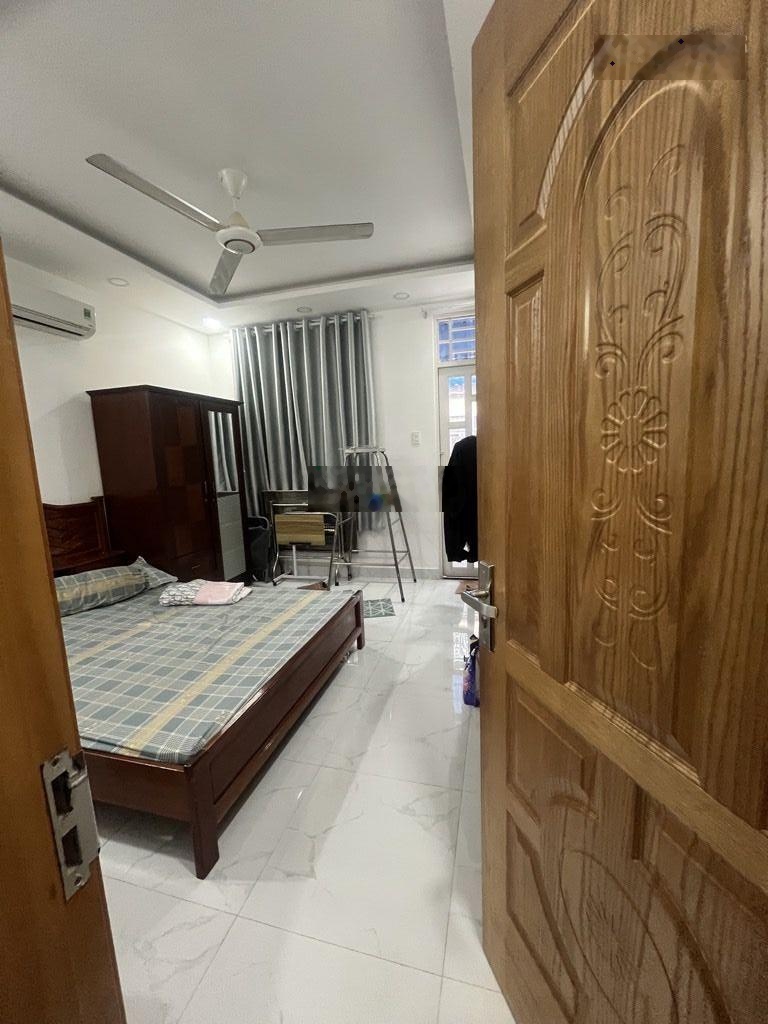 5,3 tỷ , Nhà đẹp 2 tầng, 54m2, Hẻm xe hơi, Lạc Long Quân, Hòa Bình, Đầm Sen, Lãnh Bĩnh Thăng