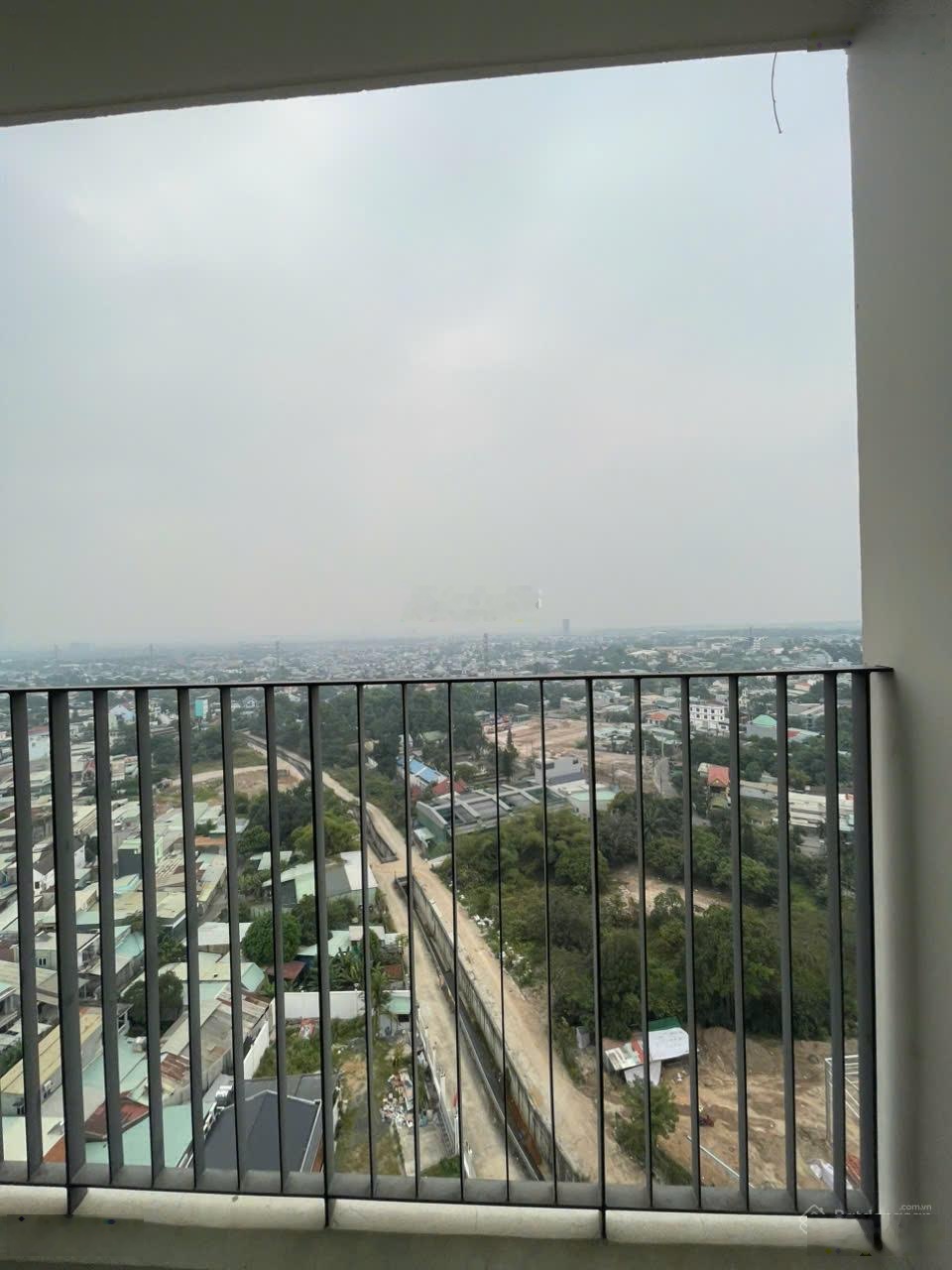 Bán căn hộ Bcons Bee 2pn1wc giá tốt nhất thời điểm hiện tại, MB bank, sổ thành phố Hồ Chí Minh