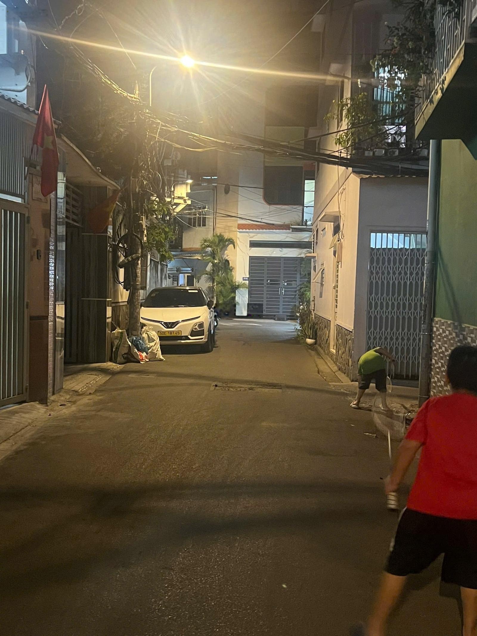 Bán NR 54,5m2 tại Thích Quảng Đức, Phú Nhuận, 9,5 tỷ