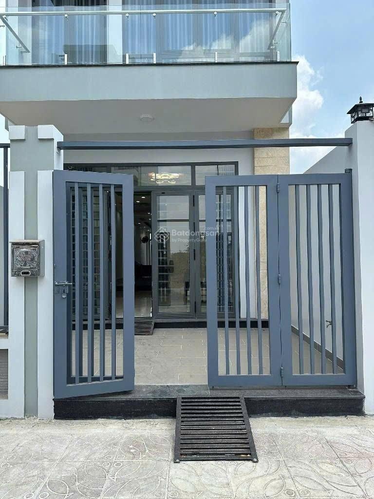 Bán nhà 4 tầng kdc xuân thới sơn (xuân thới đông cũ) hóc môn