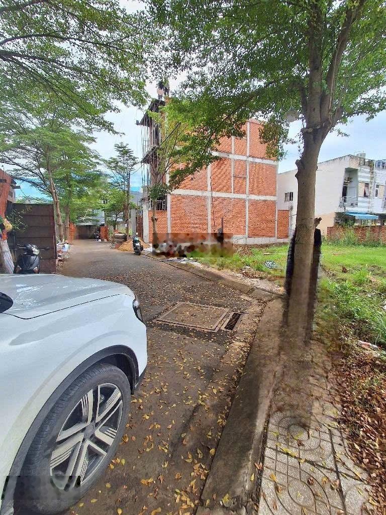 Bán đất trống gò cao , diện tích 93,3m2 đất trống gò cao , xây dựng ngay