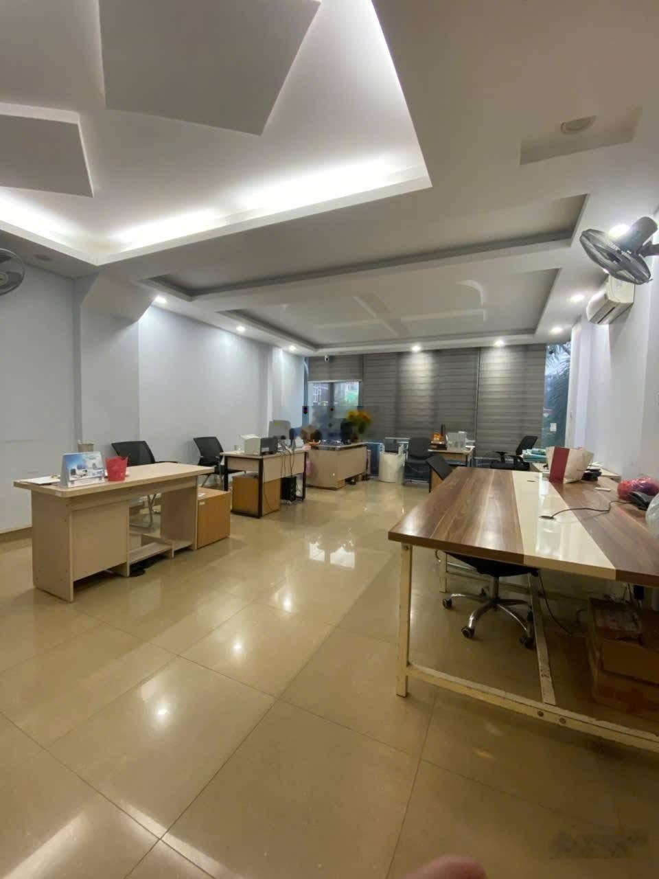 Toà Nhà VP View Hồ Phương Mai Vỉa Hè Rộng ÔTô Tránh 8T Thang Máy Kinh Doanh Gần 70M , MT 5,7M