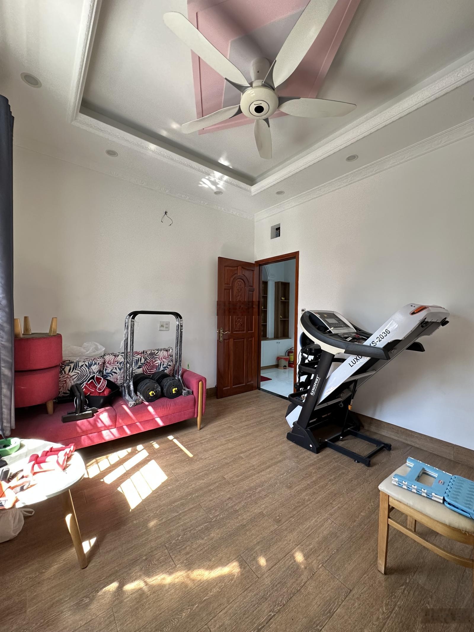 Giảm mạnh - nhà đẹp tân cổ điển bông sao q8 hoàn công đủ- giá 10 tỷ 290