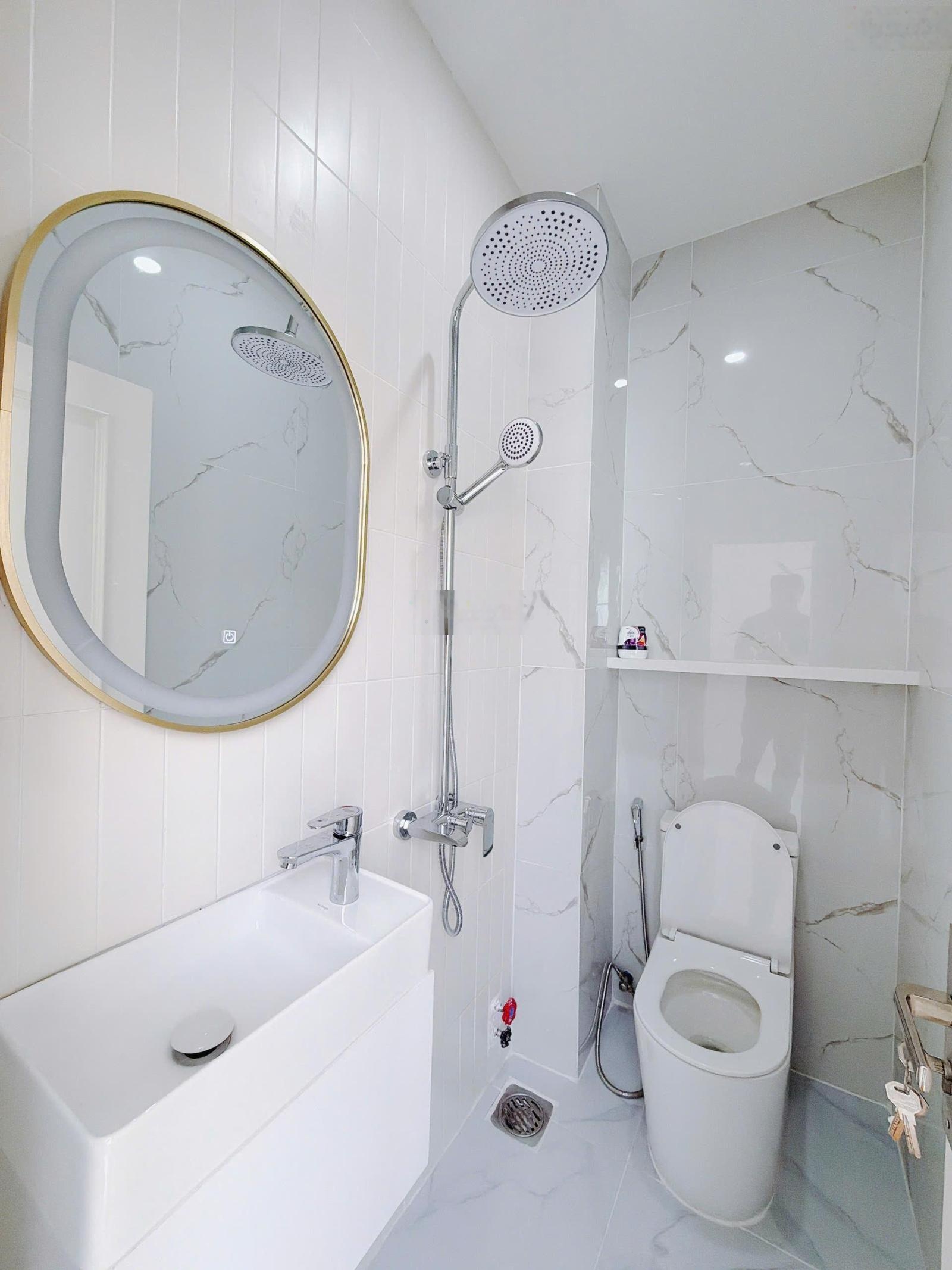 Xuất cảnh bán gấp - Bán nhà Phùng Văn Cung 30.1m² 3 tầng - 7.98 tỷ