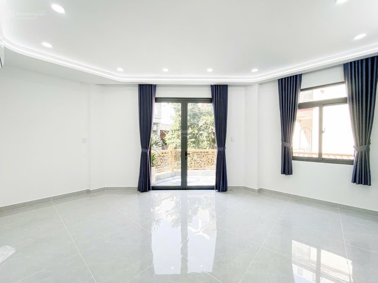 Biệt thự mini đường Hoàng Xuân Hoành, Quận Tân Phú - 6,6x11m - 5 tầng xây mới - full nội thất