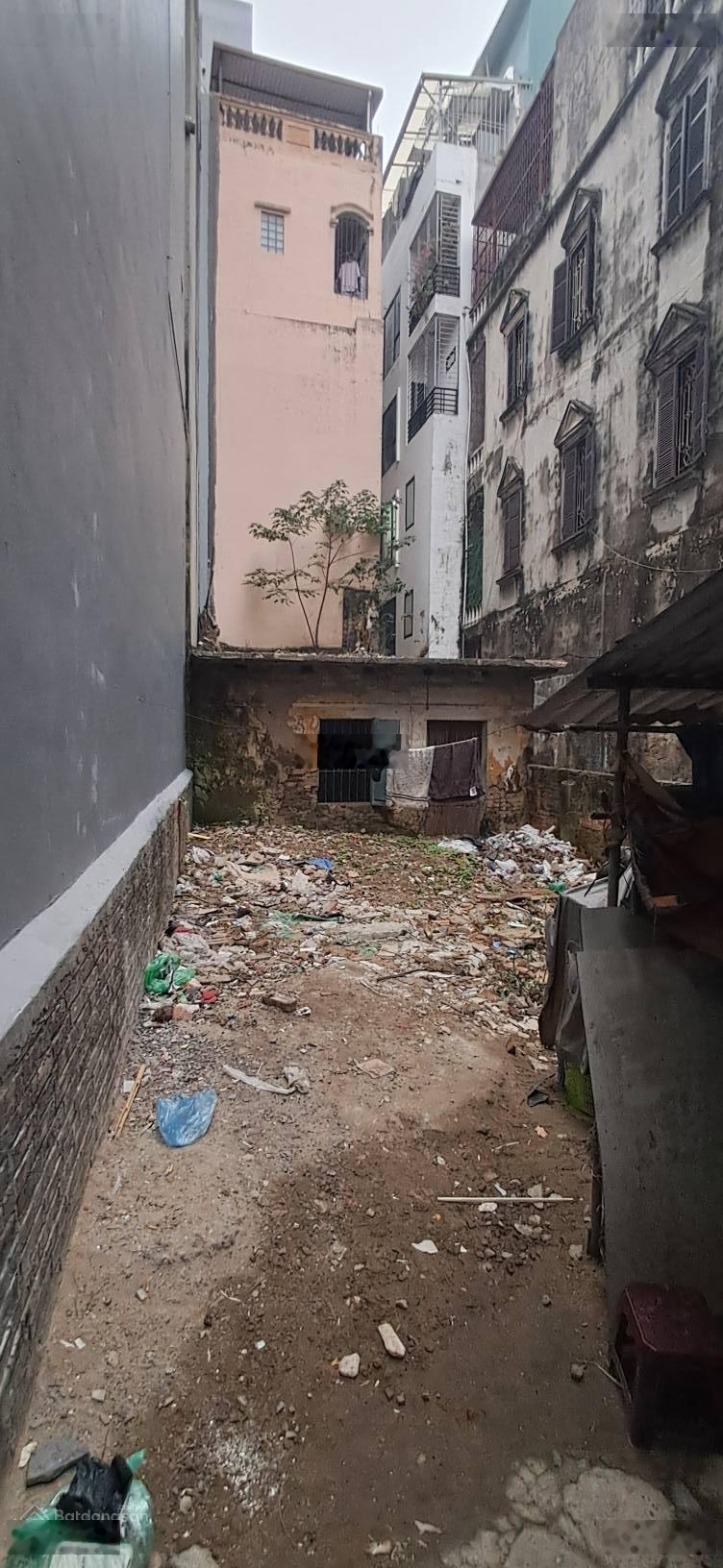 Bán 92m đất tại Phường Phú Thượng, Tây Hồ, Hà Nội, 175 triệu / m2, ngõ ô tô