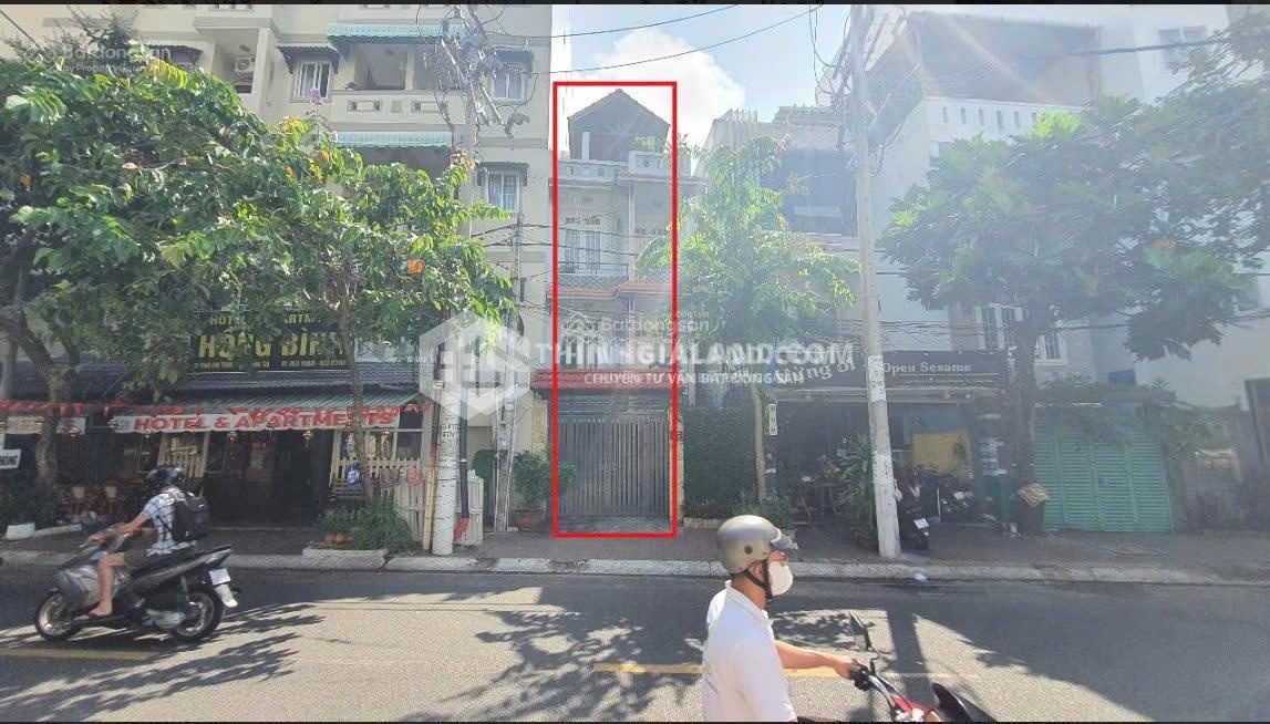 Bán nhà mặt tiền Phan Chu Trinh, P2 (DT: 93m2) + 1TR2L hoàn công + vị trí đẹp KD + giá tốt