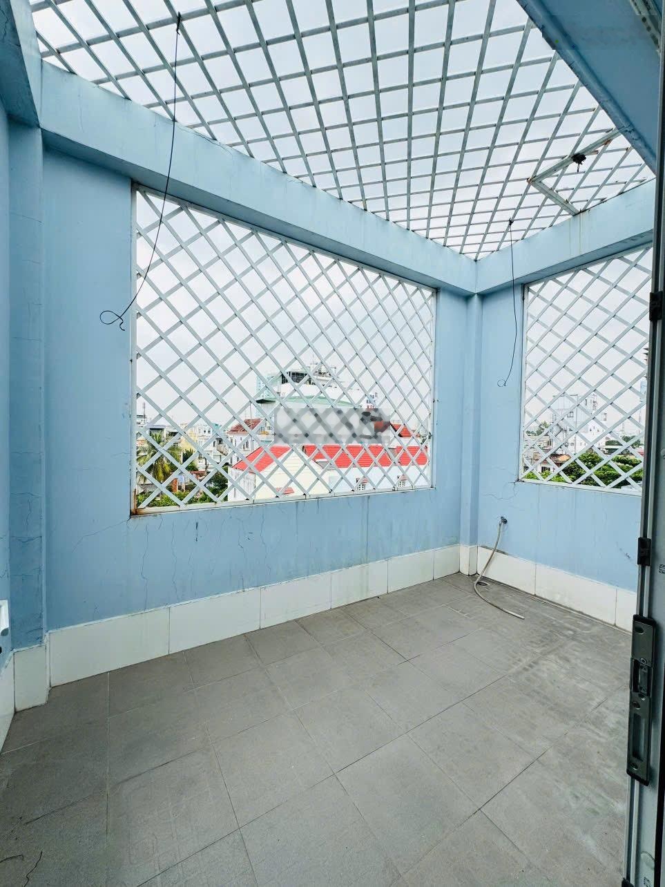 - Nhà 81 (4x20) MT đường 128, Phước Long A , Q9 (8ty430)