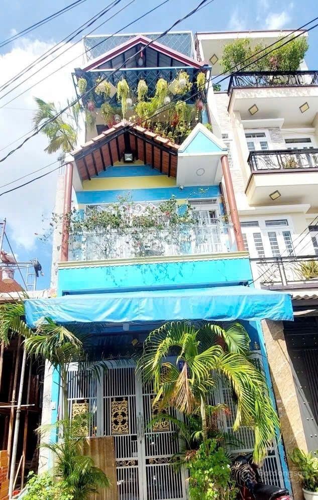 Bán nhà HXH Hương Lộ 2, gần Bệnh Viện Quận (4 x 24m x 4 tầng) 6,3 tỷ TL