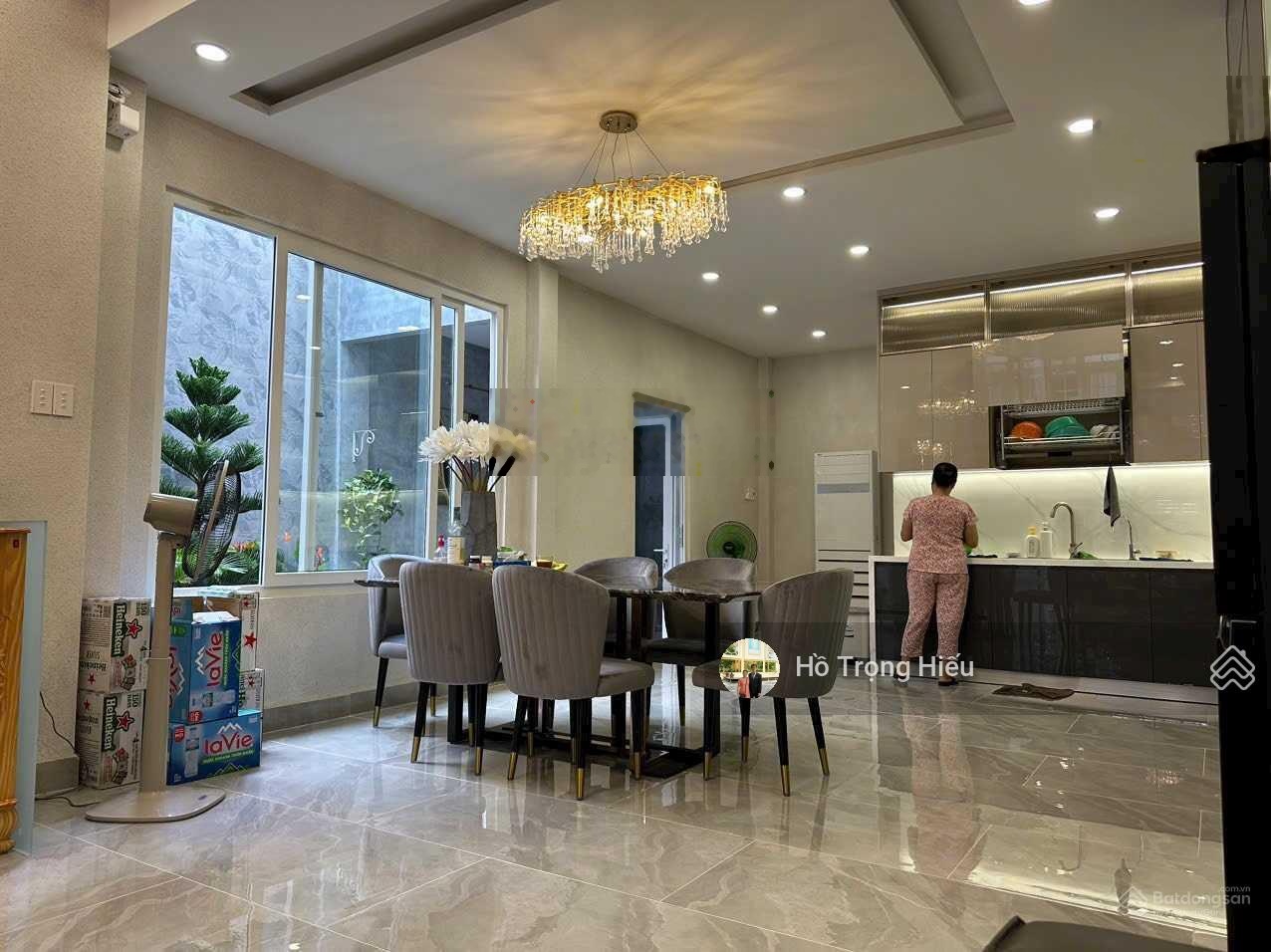 Xuống giá 10 tỷ! Bán nhà Thảo Điền, Quận 2 (7,5x14m) 4 tầng, thuê 120tr/th, bán 30 tỷ