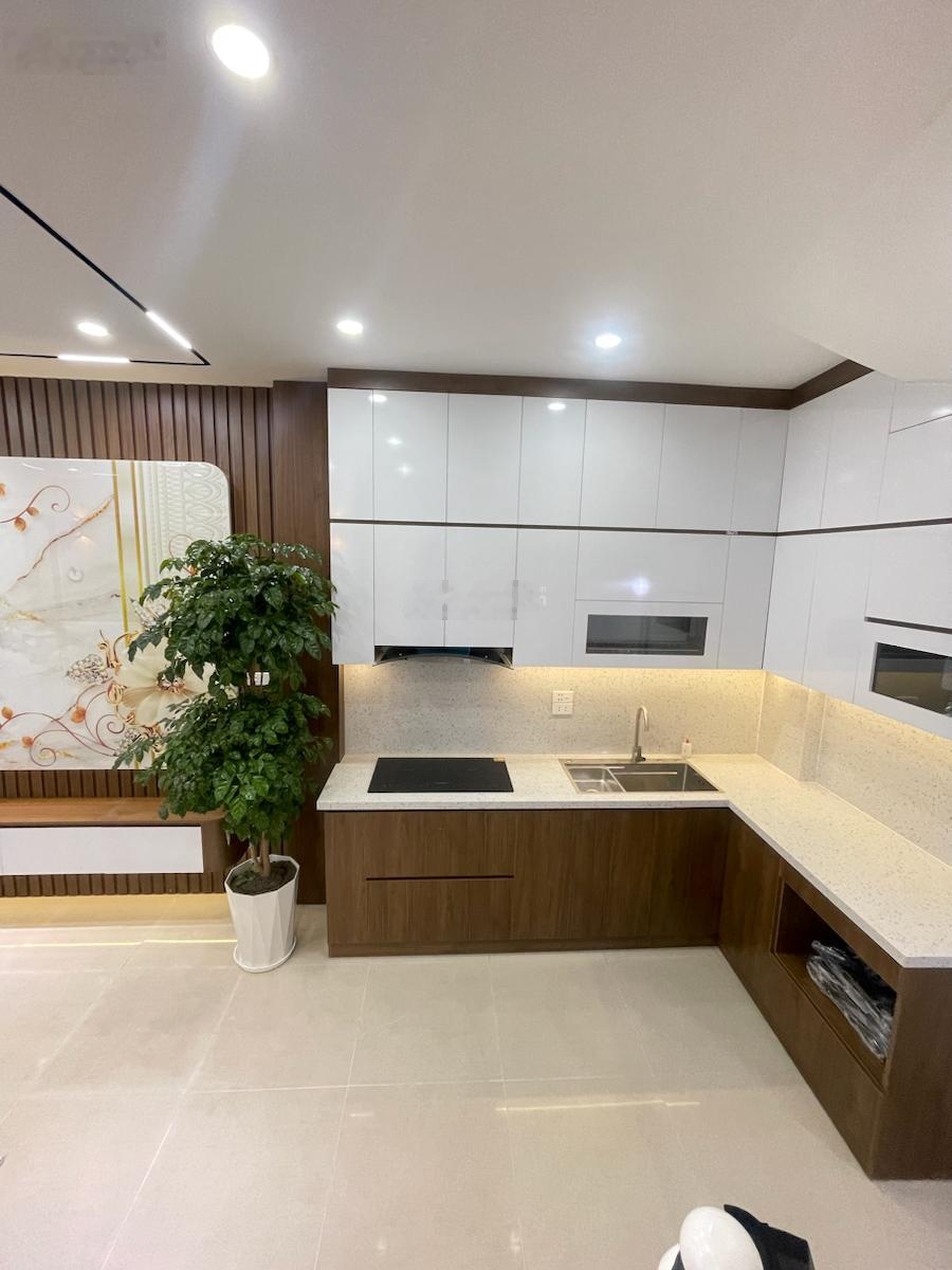 Tin thật 100%! 50m ra phố Trần Đại Nghĩa, ngõ thông, gần Bách Kinh Xây, tặng full nội thất, 5 tầng