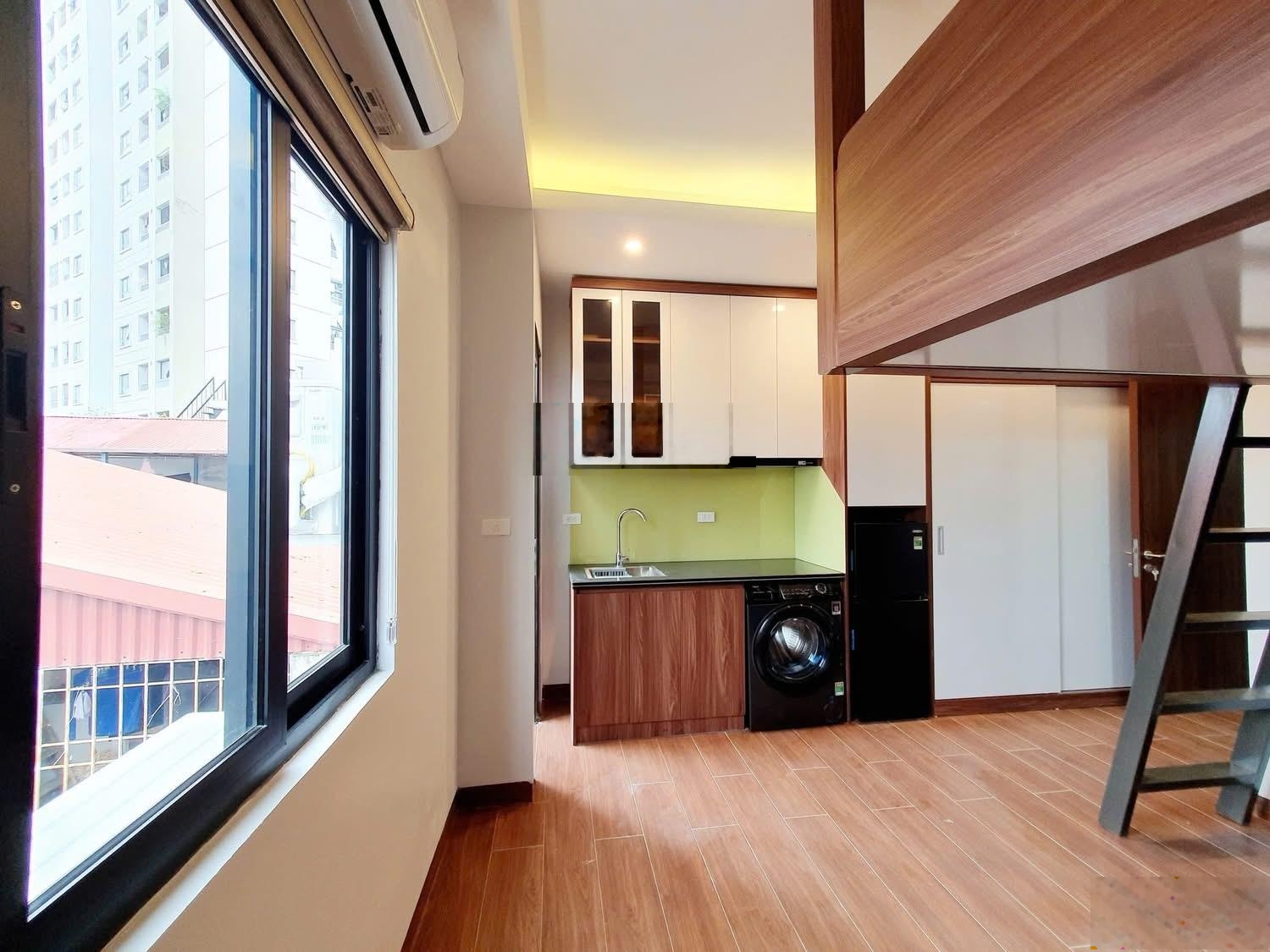 Gấp phân lô vỉa hè ô tô tránh - Xuân La - 64m2 - dòng tiền 1 tỷ/năm