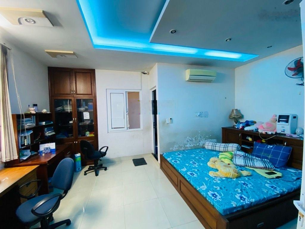 Bán nhà - mặt tiền đường 185 - phước long - 3tầng - 7,5x19 - nhỉnh 95tr/m