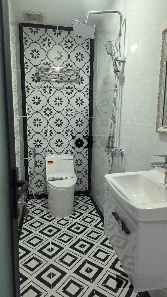 Siêu phẩm song sinh hẻm xe hơi đỗ cửa - 40m2 - 5 tầng - full nội thất - 8.x tỷ