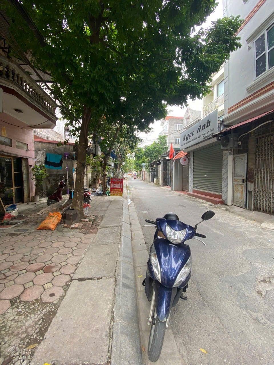 Bán mảnh đất đẹp Thụy Phương, ngõ ô tô giá đầu tư