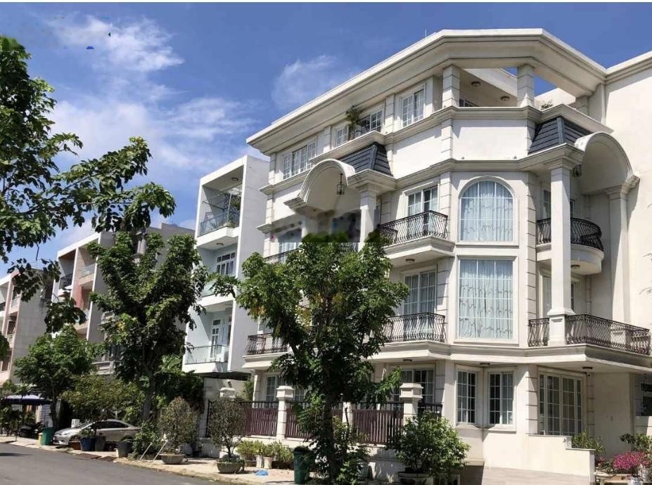 Kdc ven sông - Tân Phong, Q7 - ngang 7m - dtxd 93m2 - dtsd 294m2 - 3t - nội thất - nhà xây để ở