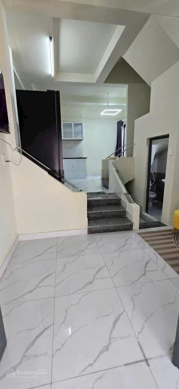 Bán nhà riêng 277 Bến Bình Đông, 4,39 tỷ, 35,4m2, 4PN, 3WC