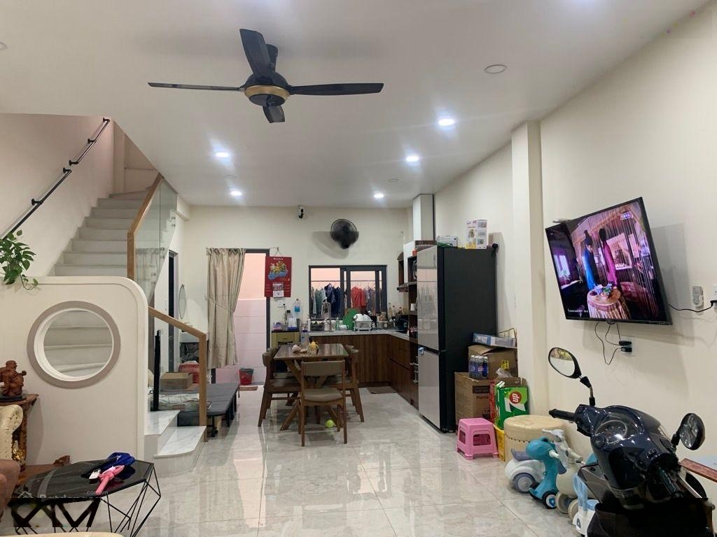 Nhà 3 tầng Kế Chợ Đầu Mối Thủ Đức, 52m2, 5 tỷ. Đường Số 13, Tam Bình, Thủ Đức