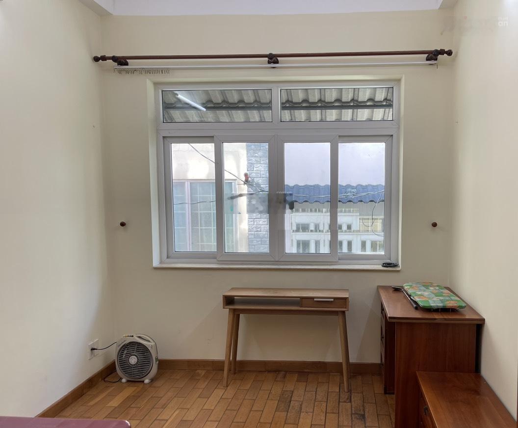 Bán gấp nhà riêng tại Trần Hưng Đạo, Q1, Giá 5 tỷ, DT: 27m2, 3 tầng