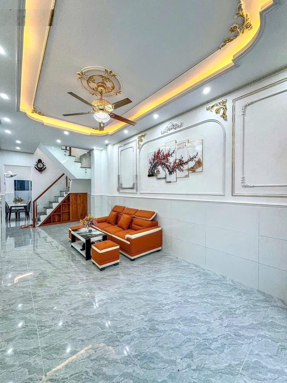 Căn góc xe hơi ngủ nhà phạm văn đồng , p. hạnh thông , gò vấp 7 tỷ sát bình thạnh 68m2 gấp bán !