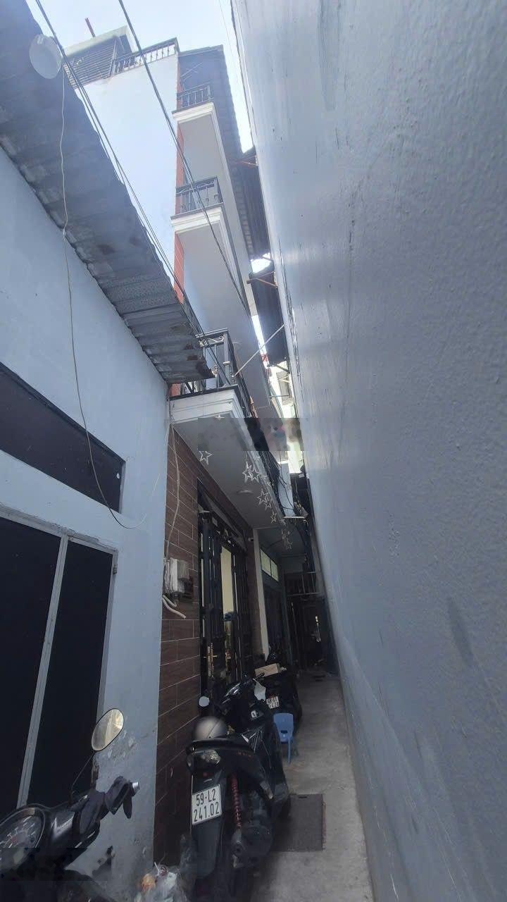 HÀNG HIẾM KHU VIP TÂN SƠN NHÌ Vị trí sát mặt tiền Giá chỉ hơn 3 tỷ