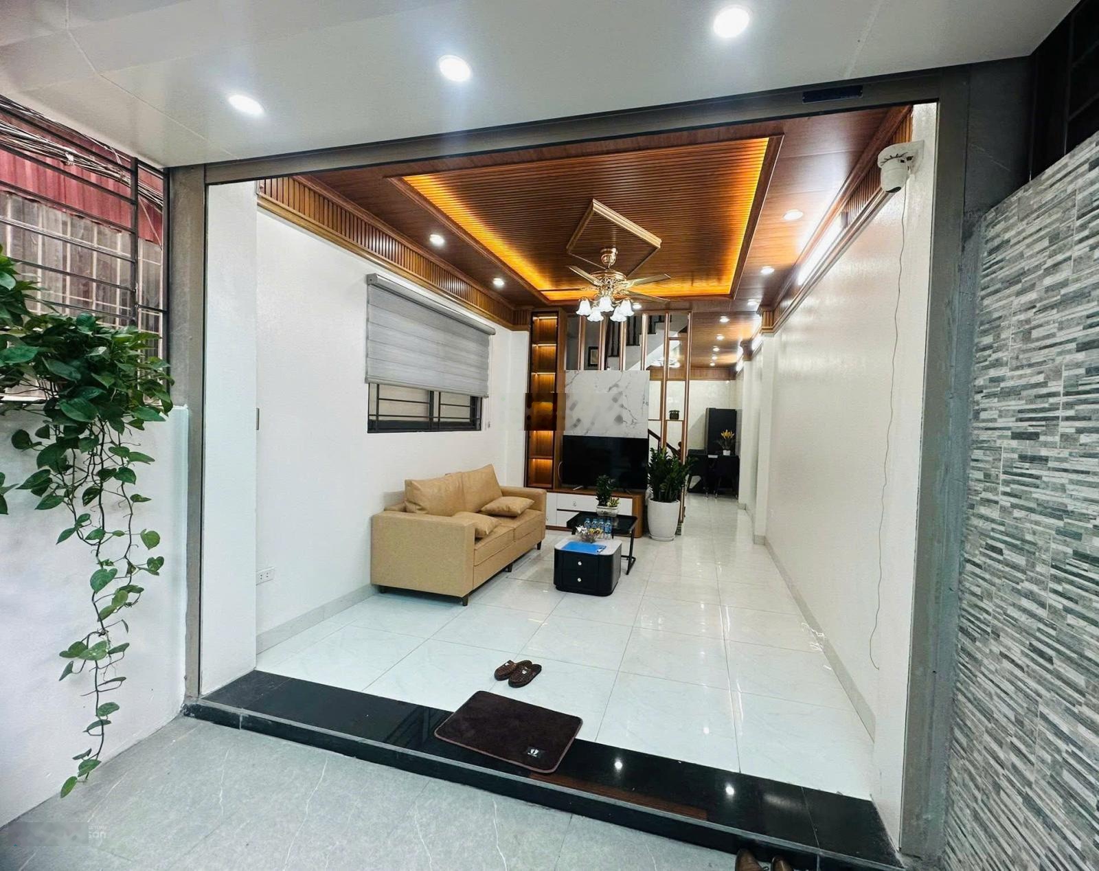 Lô góc Quang Trung - Hà Đông 50m2, Ô tô đỗ ngày đêm, nhỉnh 9 tỷ
