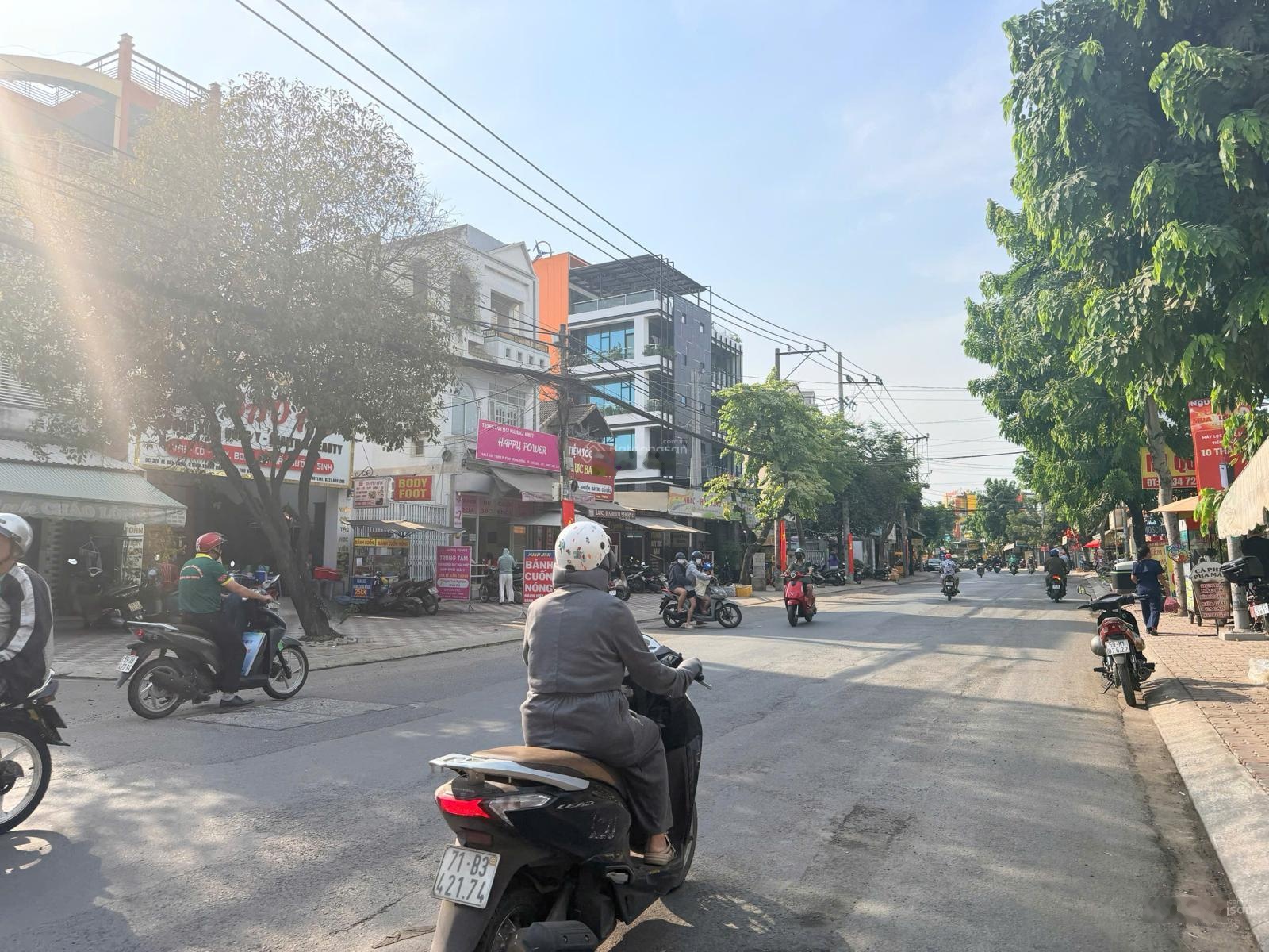 Bán Lô Đất Mặt Tiền Đường Lê Văn Thịnh P.Bình Trưng Tây Quận 2