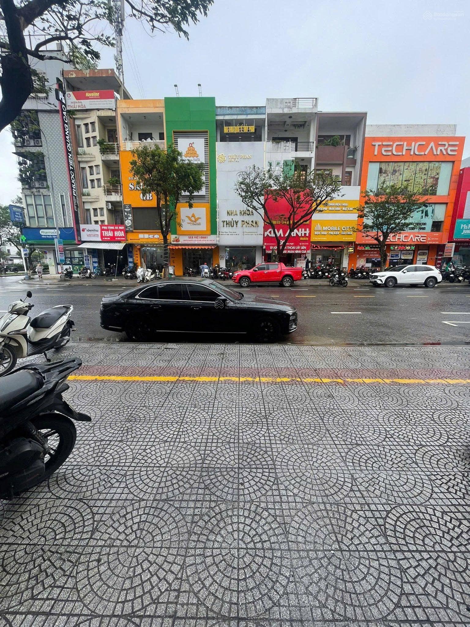 Cần bán nhanh 171m2 ngang 9m cặp mặt tiền Hàm Nghi - vị trí đắc địa