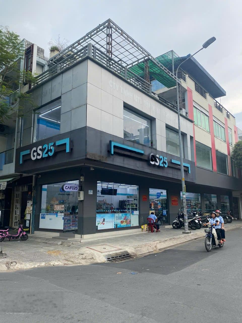 Bán nhà góc 2 MT Tân Hương, Tân Phú - DT 4.5x22m nở hậu - 2 tầng - đang cho thuê - Giá 19,5 tỷ TL