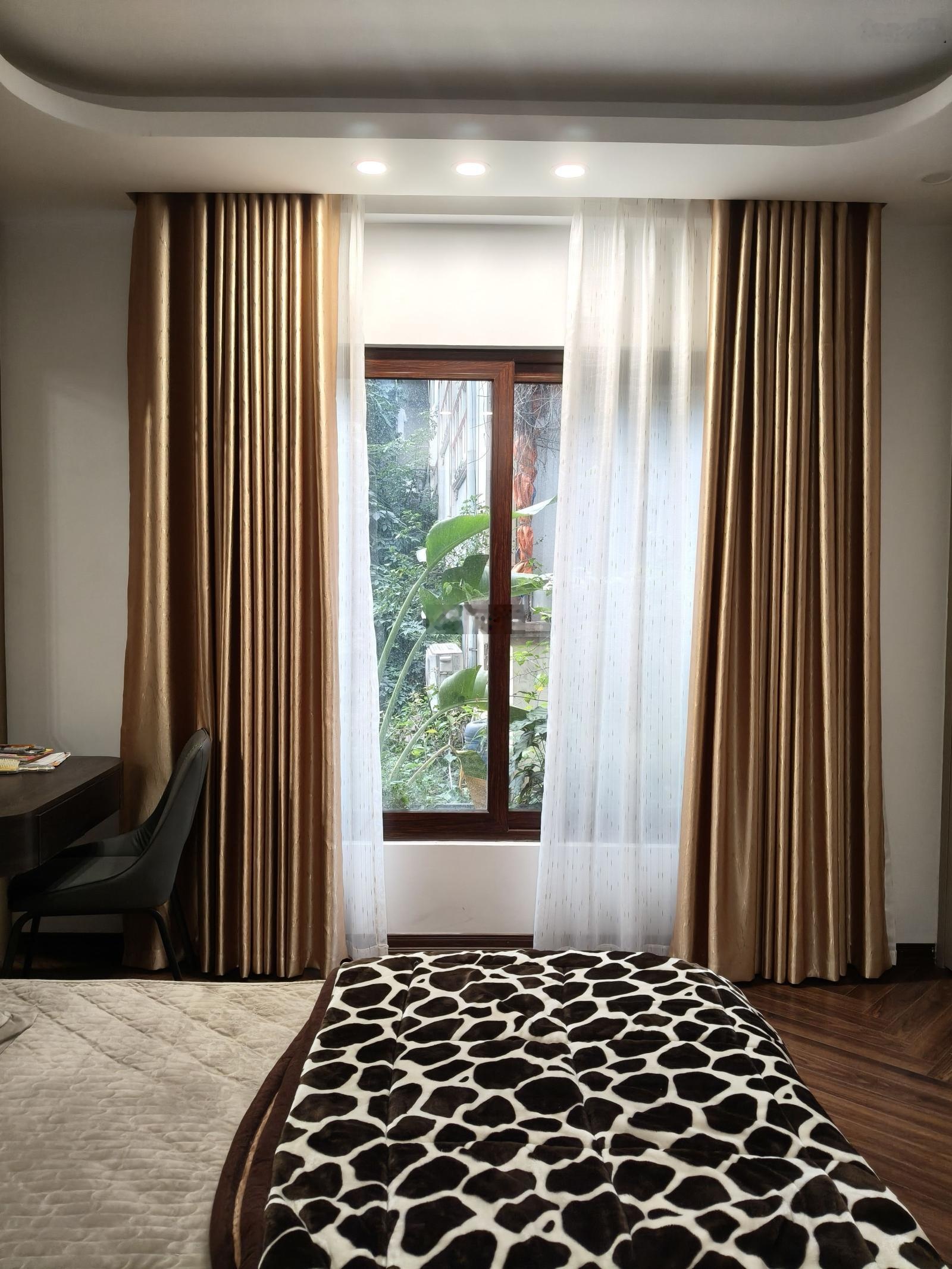 Bán Nhà riêng 33m2, 9 tỷ tại Lạc Long Quân, Nghĩa Đô, Cầu Giấy, Hà Nội