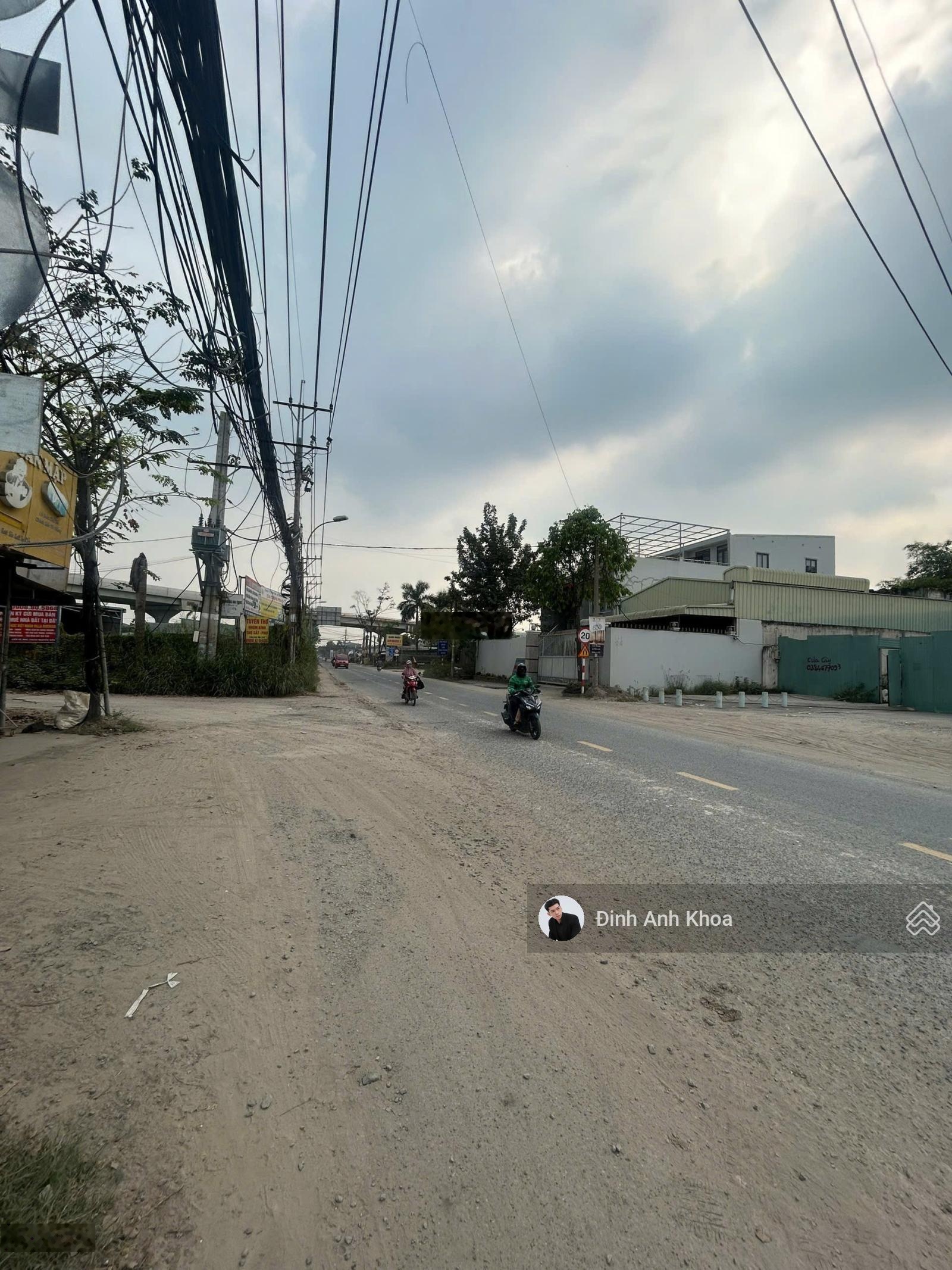 Chủ thiện chí bán rẻ khuôn đất lớn đường Nguyễn Xiển P. Long Phước Quận 9. DT: 31x92m giá 165 tỷ