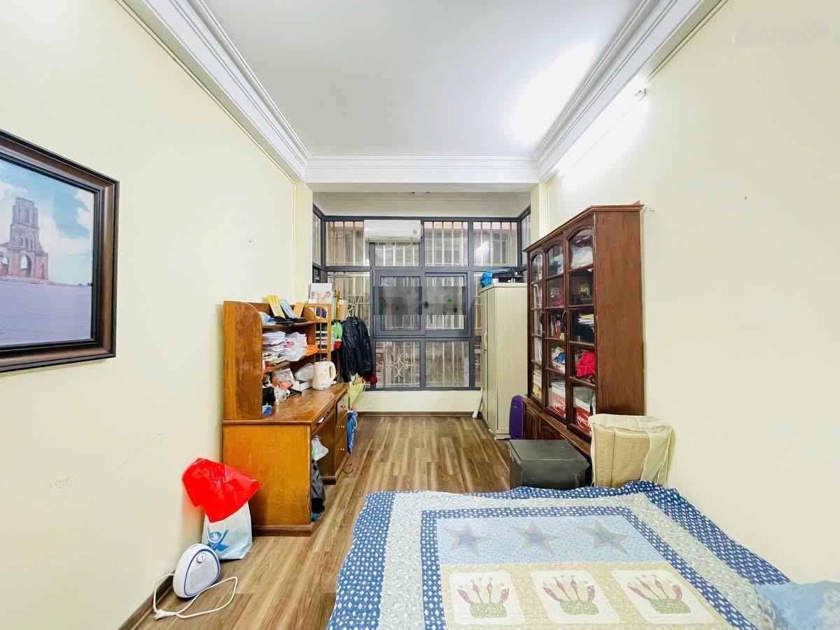 Nhà đẹp ở ngay! Trần Đại Nghĩa HBT,oto đỗ cửa,ngõ thông, cạnh đại học Bách kinh xây 30m