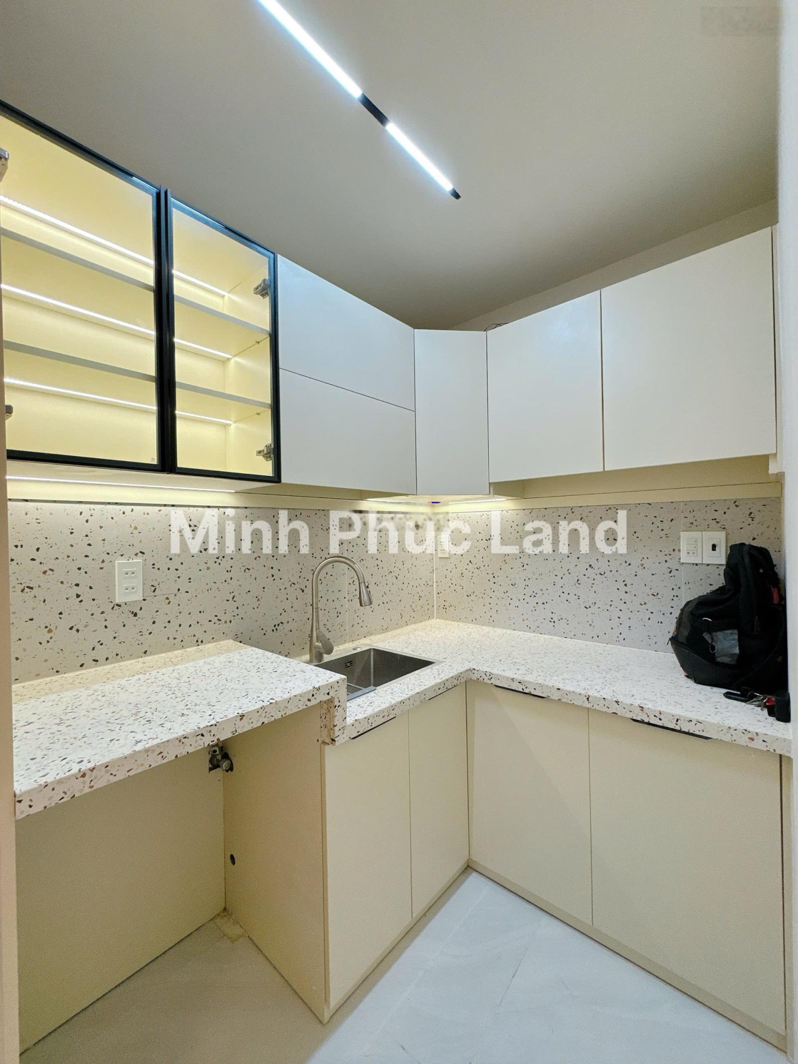 Nhà mới đẹp có phòng ngủ trệt - huỳnh tấn phát sát hẻm xe hơi - cạnh kdc nam long quận 7