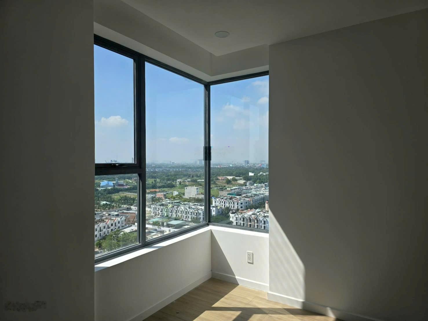 Chủ ngộp bán căn hộ mt eastmark city 3pn 95m2giá siêu ngộp bán nhanh cho khách thiện chí mua nhanh