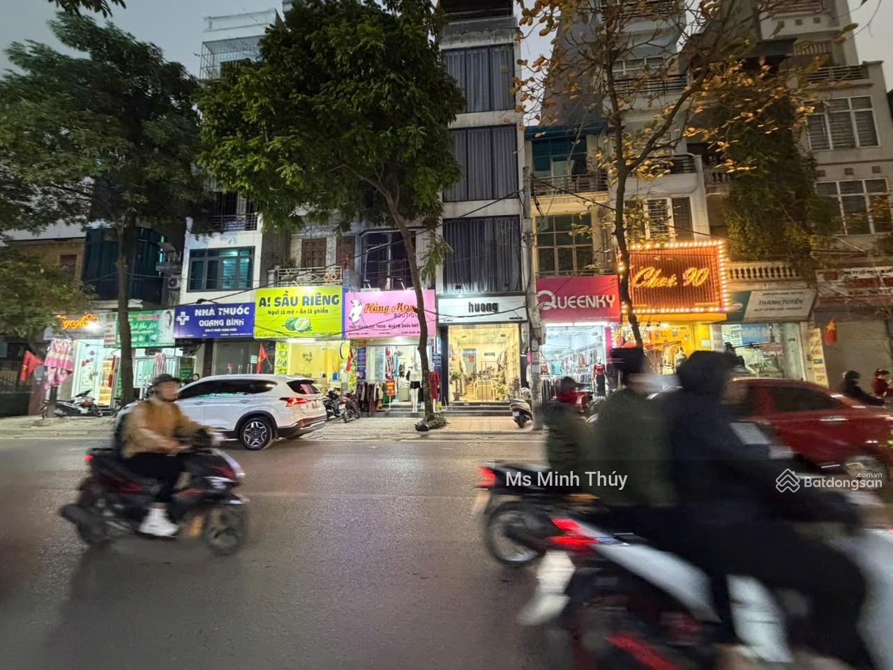 Cần bán gấp trước tết nhà đẹp ở Tô Hiệu Hà Đông, KD sầm uất dt 51m2 giá 15 tỷ