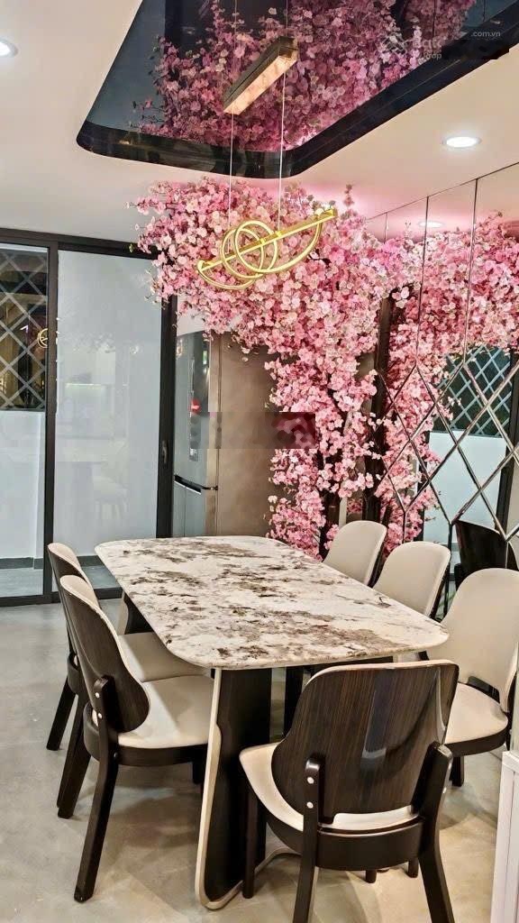 Biệt Thự Mini Bình Thạnh : 116m2 (5,4 x 23) -2 tầng :5pn - Sân làm ga ra ô tô - 11,8 tỷ TL