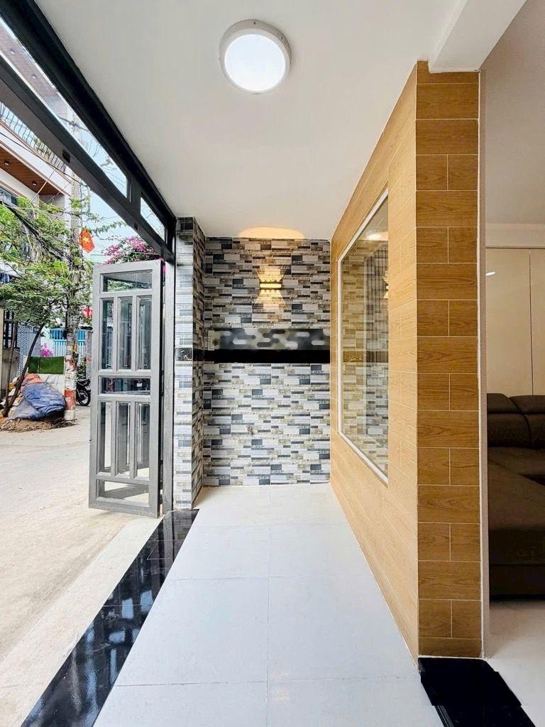 Nhà mới full nội thất 37m2 quang trung gần emart 2 đường trước nhà 6m nhỉnh 4t