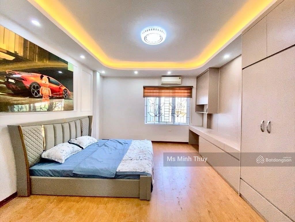 Chính chủ cần bán gấp trước tết nhà 5 mặt phố Phùng Khoang 42m2 giá hơn 10 tỷ KD nhộn nhịp đông đúc