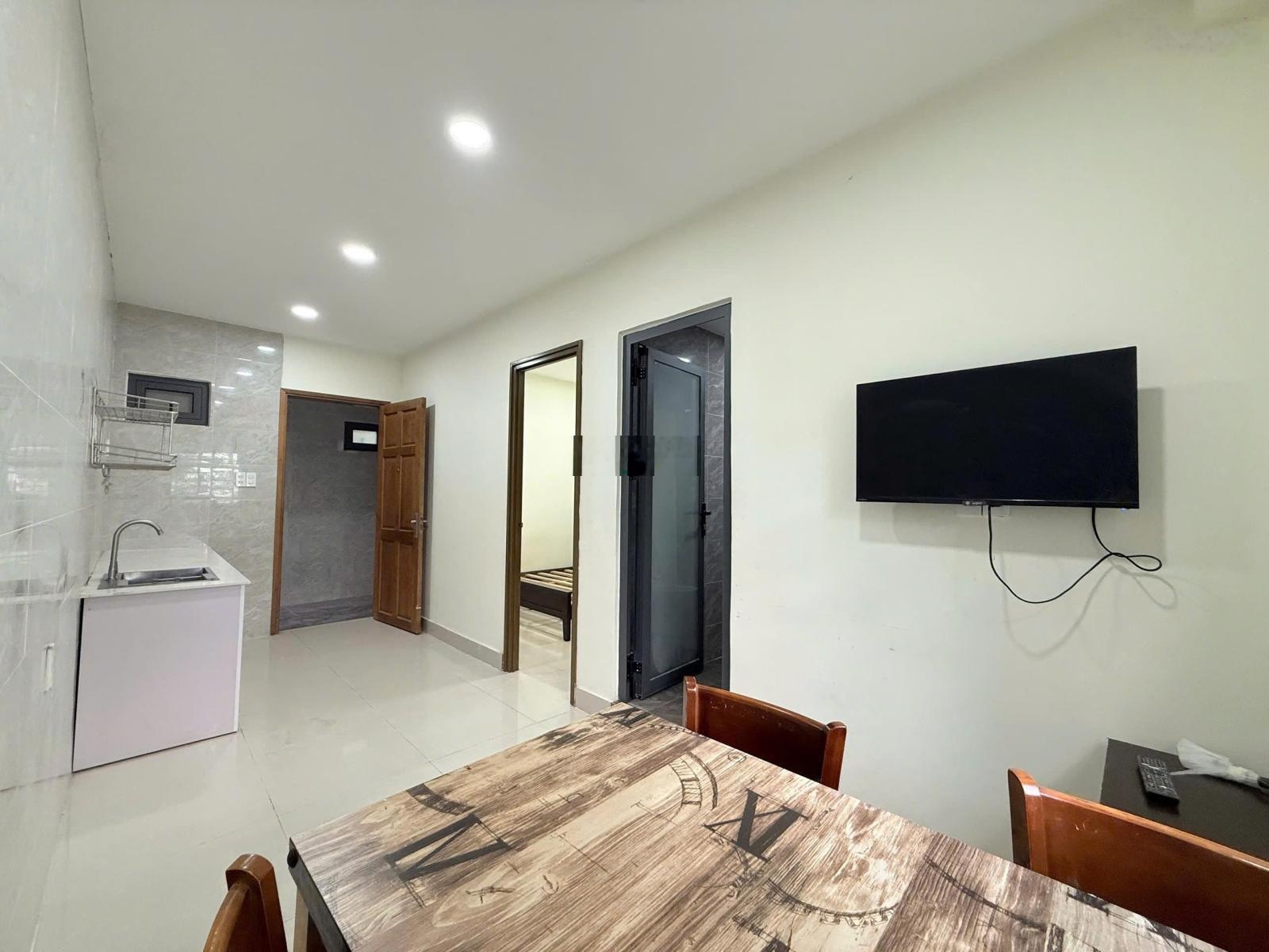 Phòng tách bếp rộng thoáng gần làng đại học thủ đức