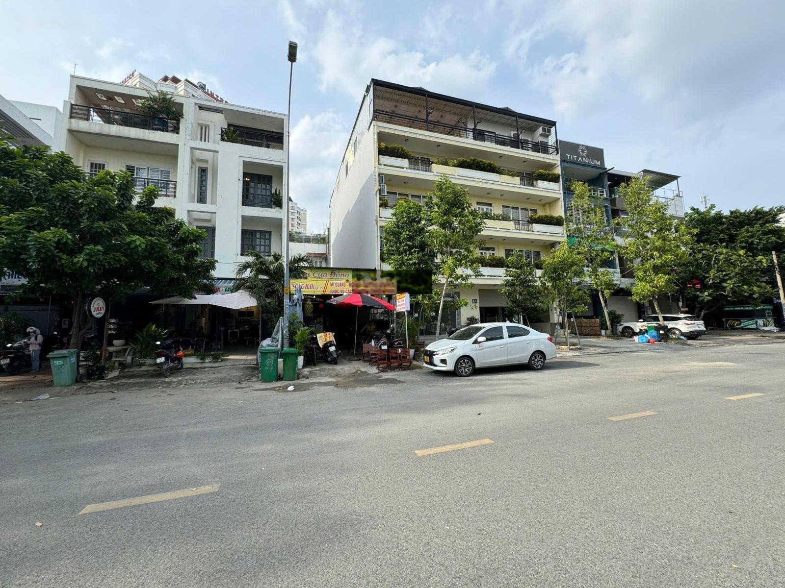 Bán Nhà Góc 2 Mặt Tiền Nguyễn Quý Đức (nối dài) Phường An Phú Q2 DT 110m2 Giá chỉ 19 tỷ Rẻ Nhất Q2