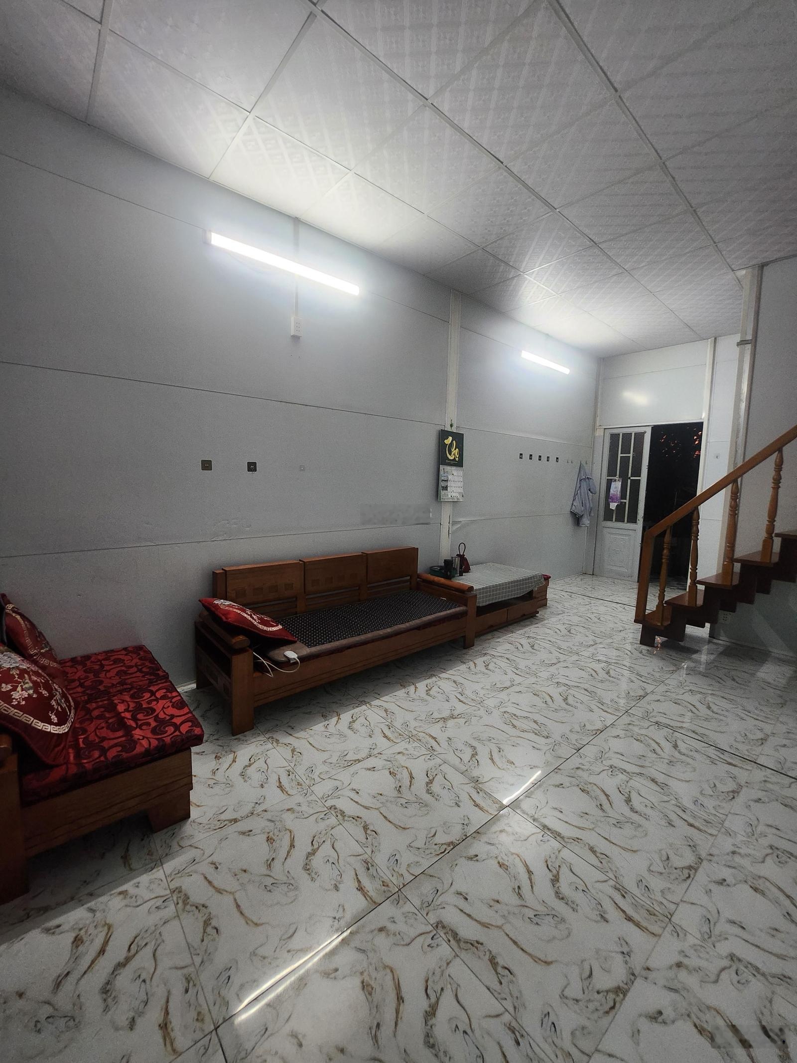 Cho thuê nhà nguyên căn quận 7 huỳnh tấn phát gần kcx-vào ở ngay