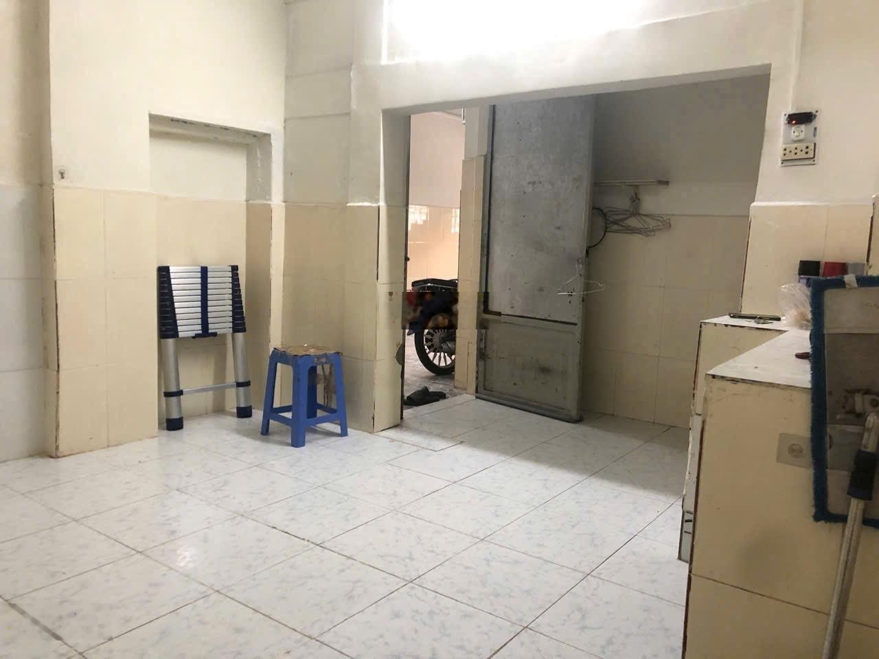 Bán dãy trọ 14 phòng CN 68,1m - HXH đường Lê Văn Việt TNPA Q9