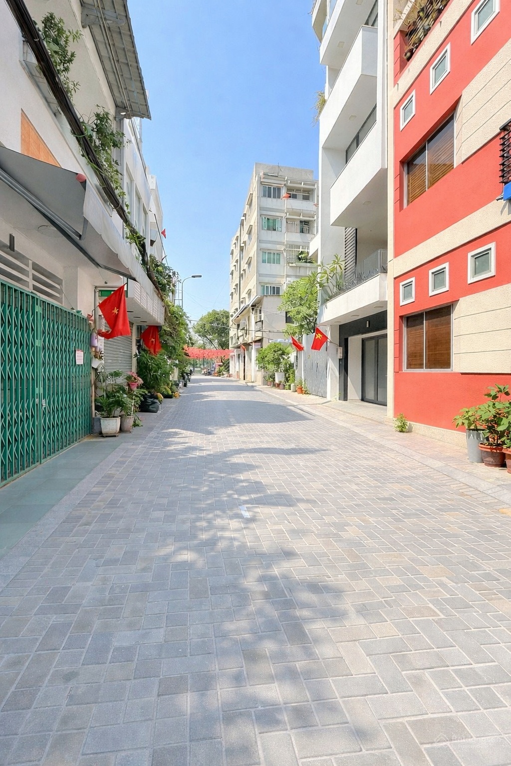 Tại bình thạnh - bình quới - ngang 6,35x24 - hxh ngủ trong nhà - nhỉnh 7tỷ