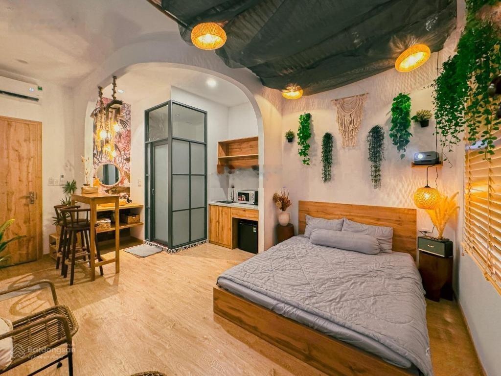 Siêu hiếm, nhà HXH Hai Bà Trưng, 6,2x14m, 70m2, 4 tầng, dòng tiền 70 triệu/tháng, chỉ 17 tỷ TL