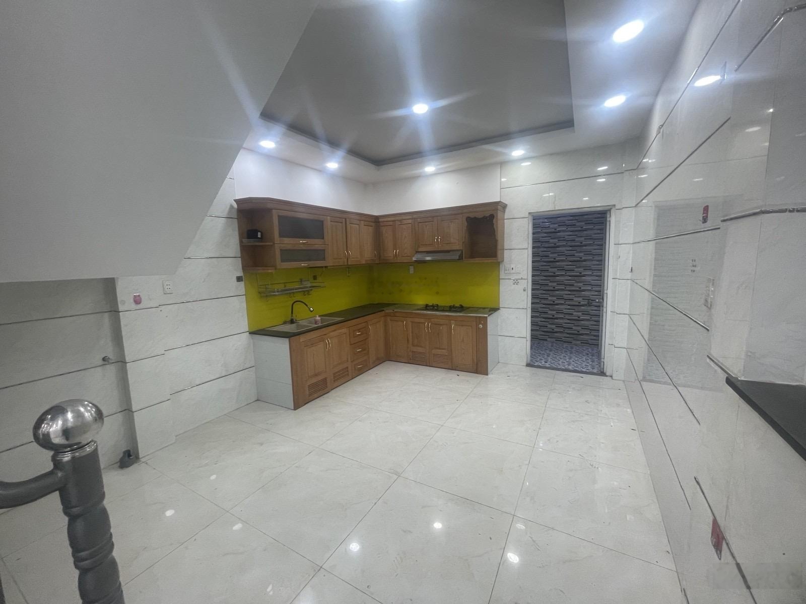 Bán nhà mặt tiền đường 18d phường bhha - kinh doanh sầm uất - giá 4t750