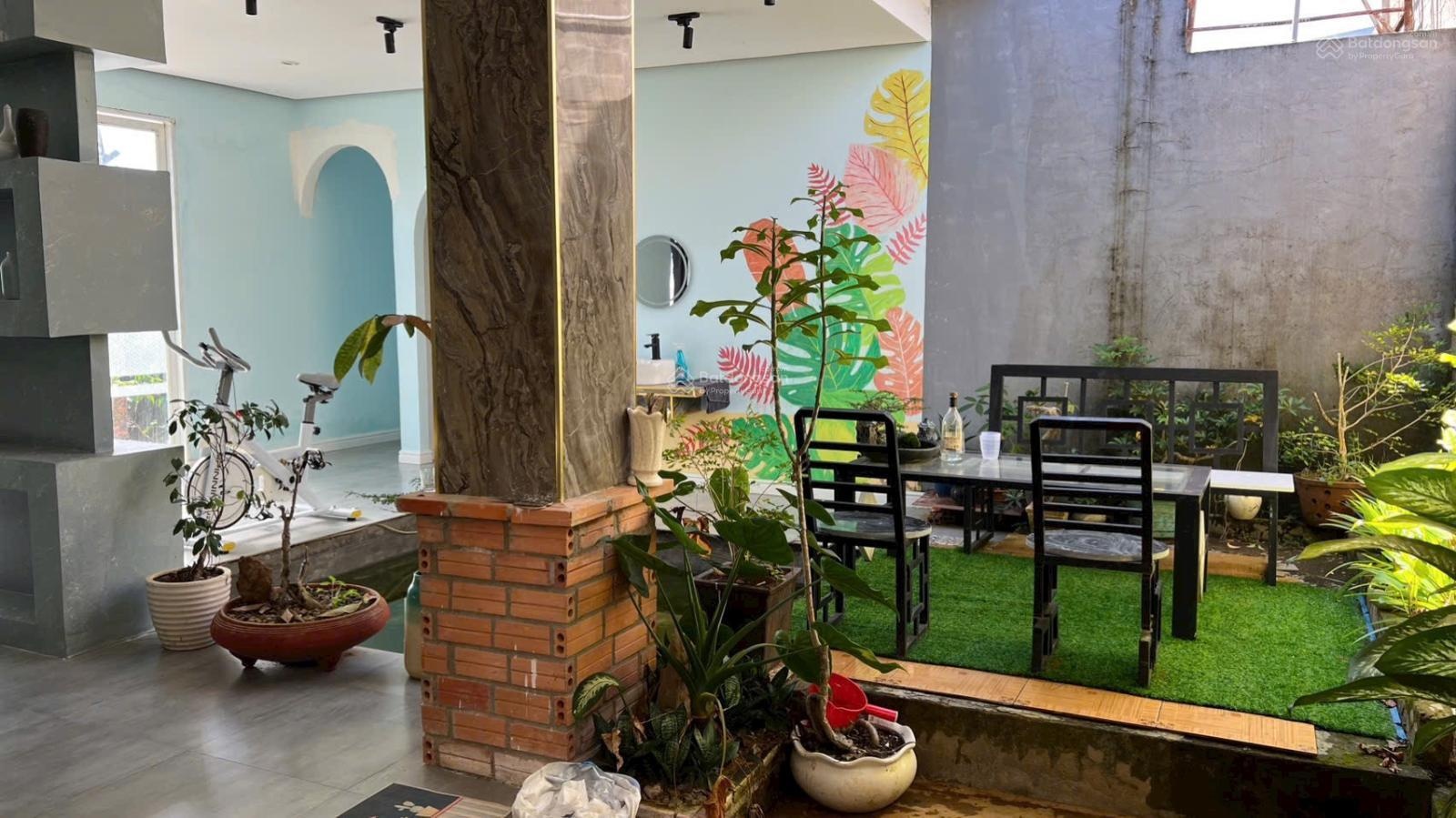 Nhà vườn cho thuê 516m2 cách QL20 chỉ 400m, nhà rộng rãi có sân trước sau, nhà mới đẹp 5tr/th