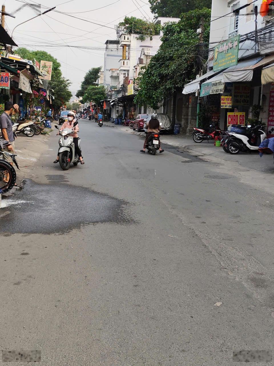 Cho thuê cửa hàng tại số 84 đường 11, KP. Nhị Đồng 1, Dĩ An, Bình Dương, 4 triệu/tháng, 30m2