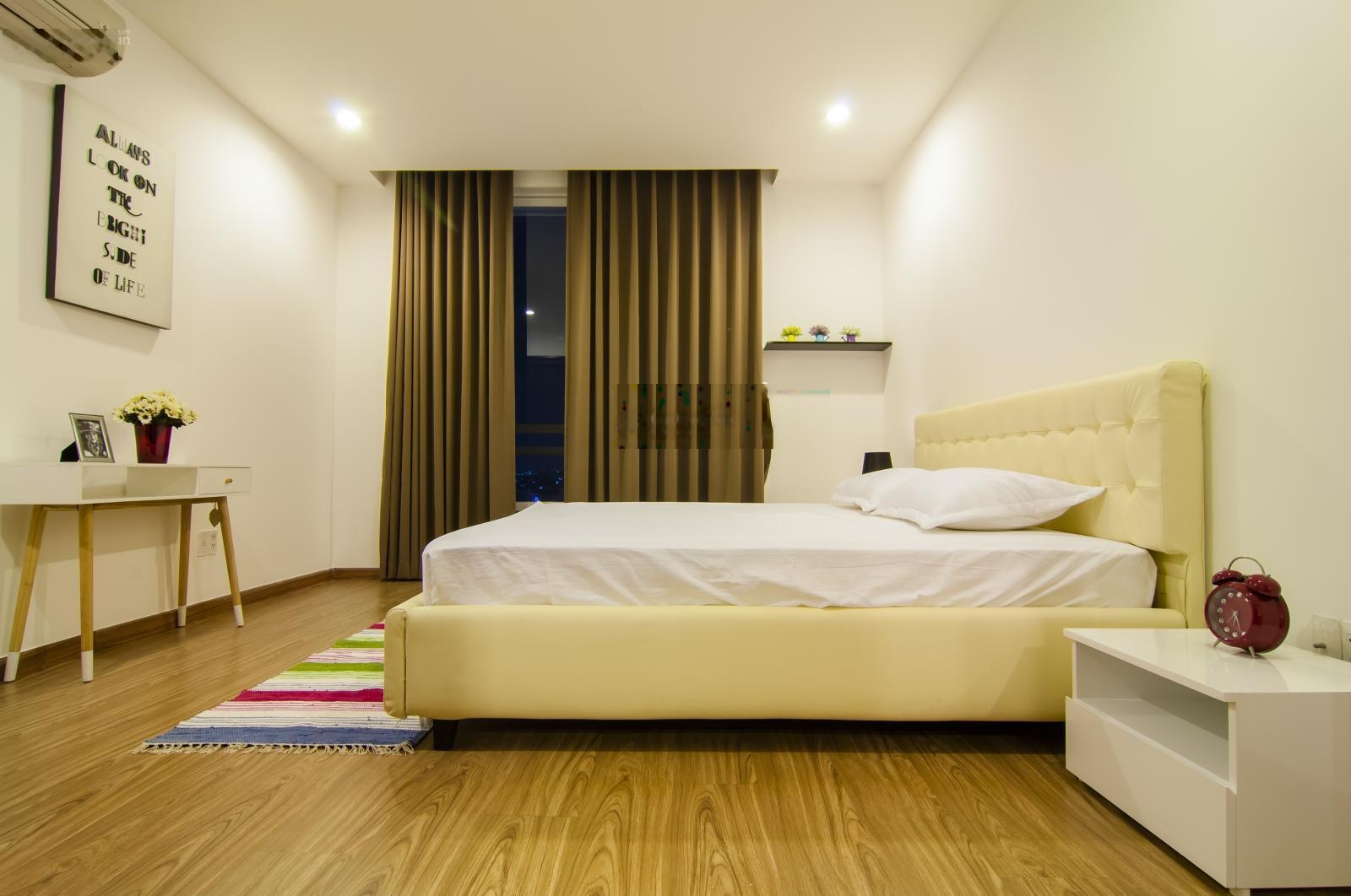 Chủ nhà cho thuê CC Sông Đà Tower Q.3. DT 120m2 3p 2wc. NT. Giá 15tr. LH 0779987453